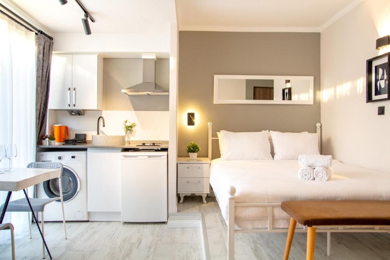Invigorating Studio Flat Near Kordon In Alsancak Leilighet İzmir Eksteriør bilde